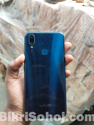 Vivo Y11